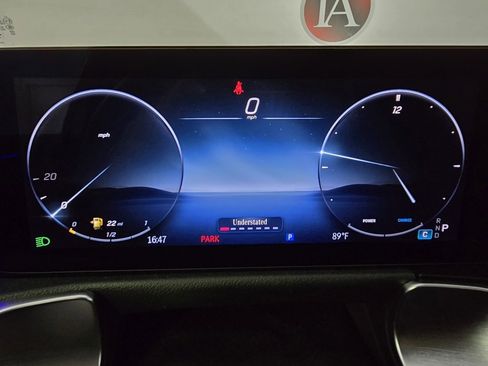 New 2025 Mercedes-Benz GLB 250 4MATIC image 24