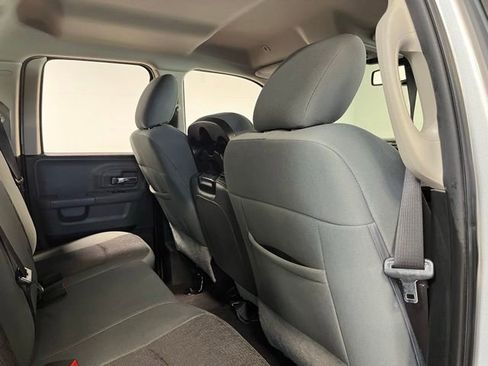 Used 2018 RAM 1500 Big Horn RWD image 14