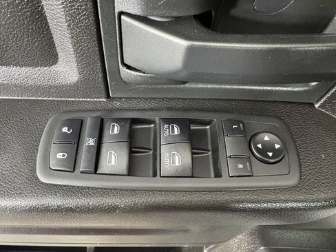 Used 2019 RAM 1500 Tradesman w/ Popular Equipment Group AWD/4WD image 17