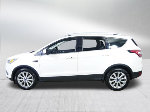 Used 2017 Ford Escape Titanium FWD image 4