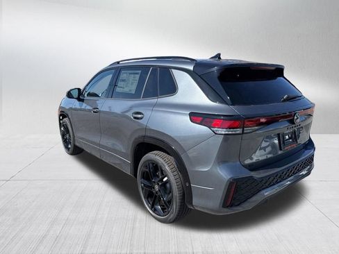 New 2026 Volkswagen Tiguan SE R-Line AWD/4WD image 3