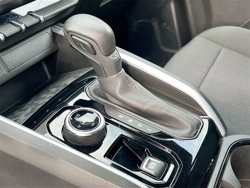 Used 2023 Chevrolet Colorado Trail Boss w/ Advanced Trailering Package image 17