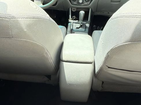 Used 2013 Subaru Forester 2.5X Premium AWD/4WD image 28