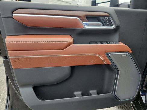 New 2026 GMC Sierra 2500 Denali Ultimate image 18