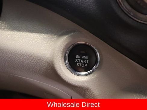 Used 2010 Toyota Highlander Limited AWD/4WD image 21