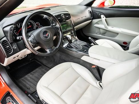 Used 2013 Chevrolet Corvette Coupe w/ 3LT Preferred Equipment Group RWD image 2