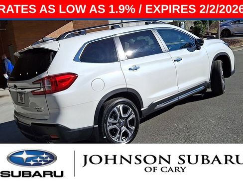 Certified 2025 Subaru Ascent Touring w/ Popular Package #2 image 9
