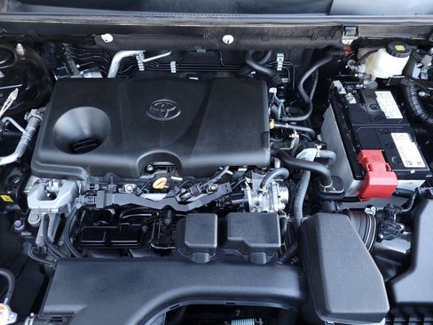 Certified 2024 Toyota RAV4 XLE image 22