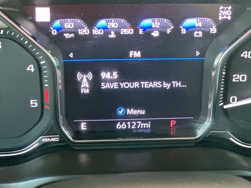 Used 2022 GMC Sierra 3500 Denali w/ Technology Package image 15