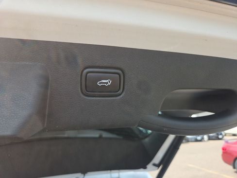 Used 2024 Kia Sportage SX AWD/4WD image 33