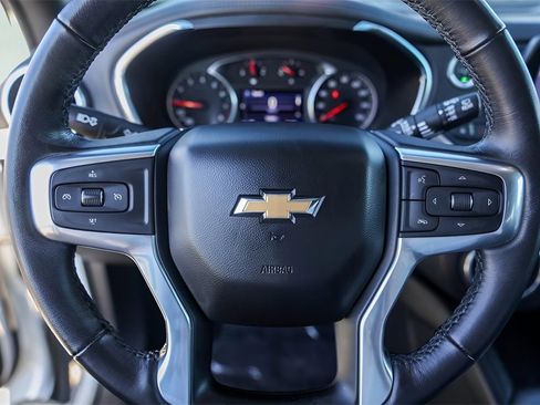 Used 2020 Chevrolet Blazer LT image 15