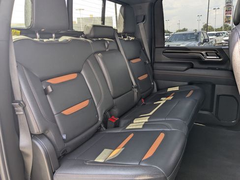 Certified 2025 GMC Sierra 3500 AT4 w/ AT4 Premium Plus Package AWD/4WD image 30