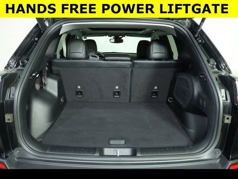 Used 2022 Jeep Cherokee Trailhawk w/ Sun, Sound & Nav Group image 17