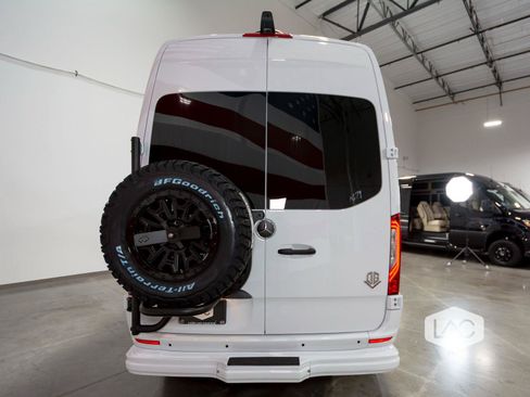 Used 2026 Mercedes-Benz Sprinter 2500 image 5