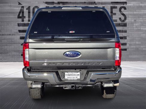 Used 2017 Ford F250 Lariat w/ Lariat Value Package image 4