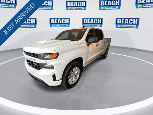Used 2022 Chevrolet Silverado 1500 Custom image 4