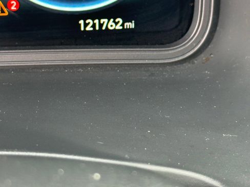 Used 2022 Hyundai Kona Limited image 19