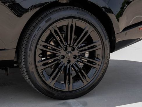 New 2026 Land Rover Range Rover SE AWD/4WD image 74