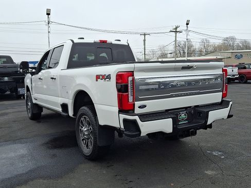 Used 2024 Ford F250 Limited w/ FX4 Off-Road Package image 8