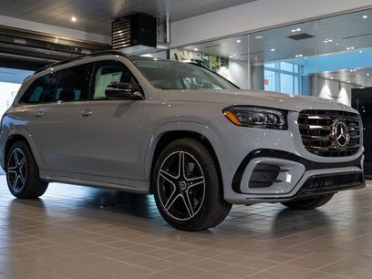 New 2026 Mercedes-Benz GLS 450 4MATIC