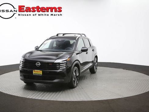 Used 2025 Nissan Kicks SR image 70