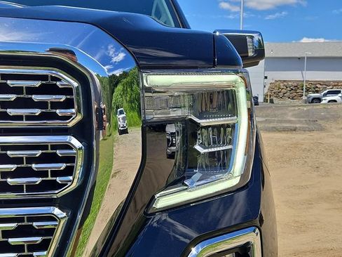 Used 2022 GMC Sierra 1500 Denali w/ Denali Premium Package AWD/4WD image 30