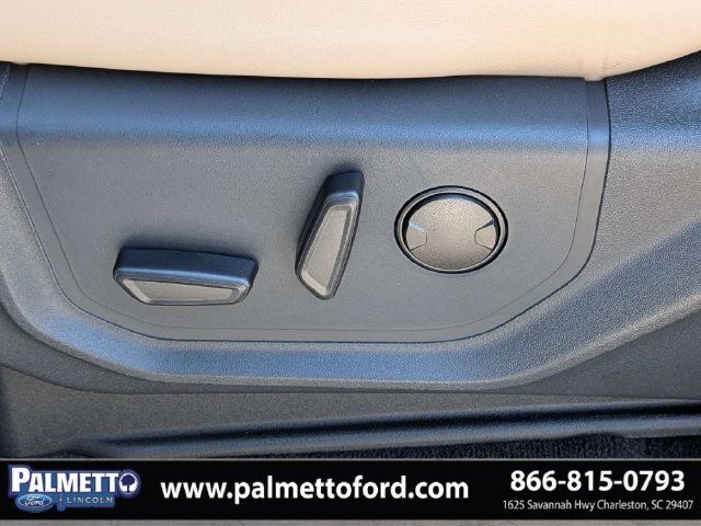 Used 2024 Ford Expedition XLT RWD image 21