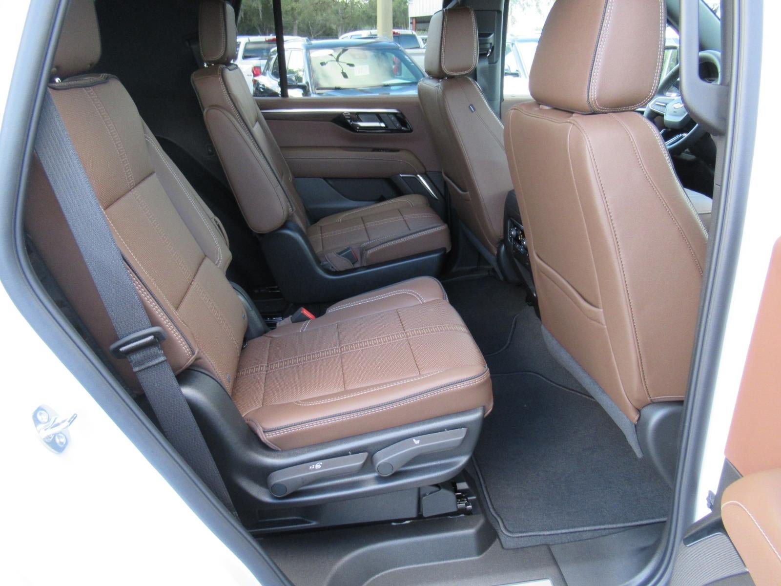 New 2026 Chevrolet Tahoe High Country w/ Sun And Tow Package AWD/4WD image 31