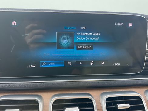 Used 2021 Mercedes-Benz GLE 350 image 24