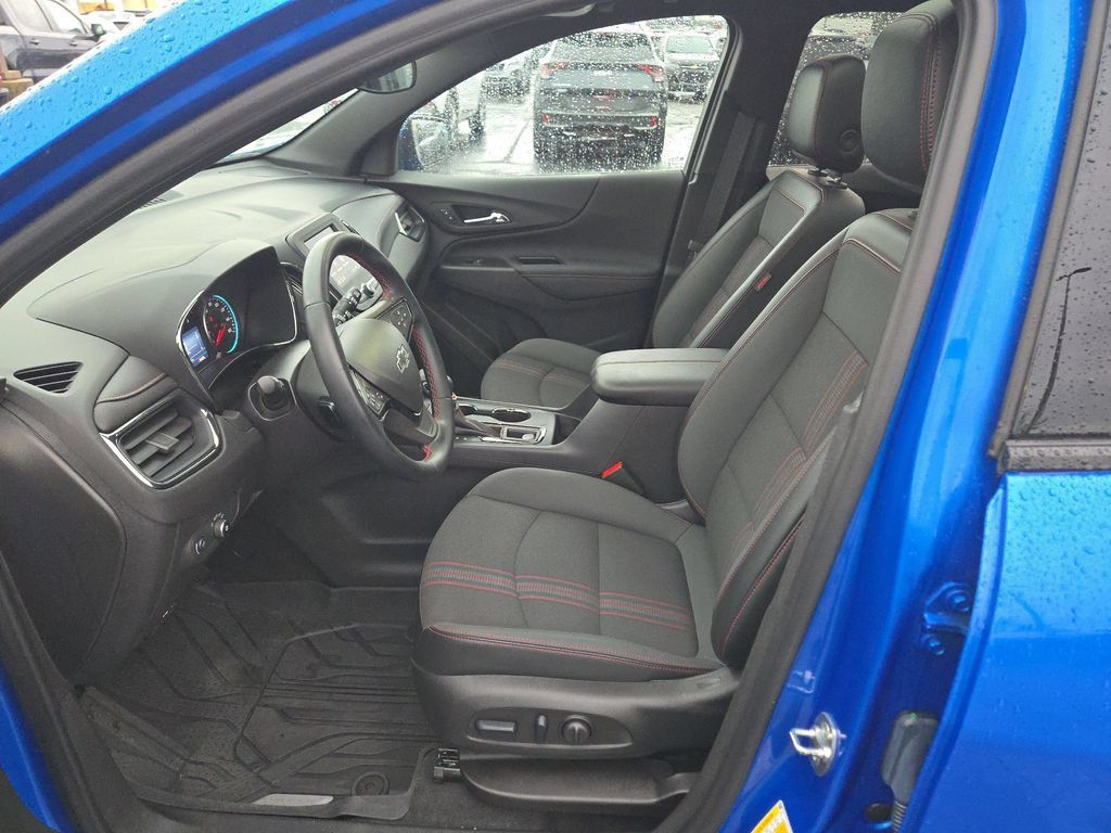 Used 2024 Chevrolet Equinox RS w/ LPO, Floor Liner Package AWD/4WD image 20