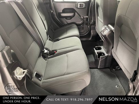 Used 2021 Jeep Gladiator Sport w/ Trailer Tow Package image 39