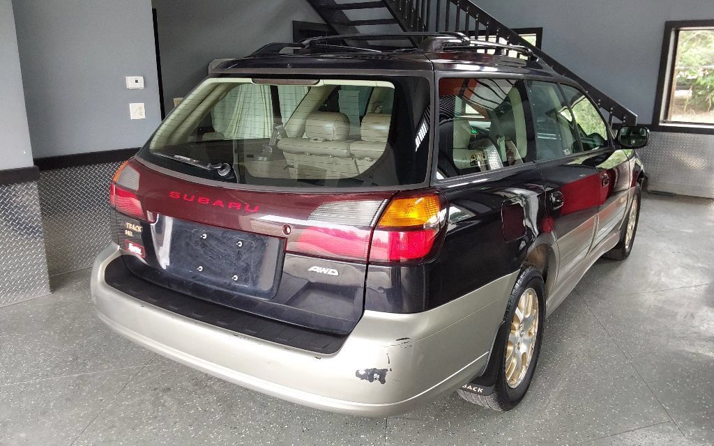 Used 2001 Subaru Outback H6 L.L. Bean Edition AWD/4WD image 9