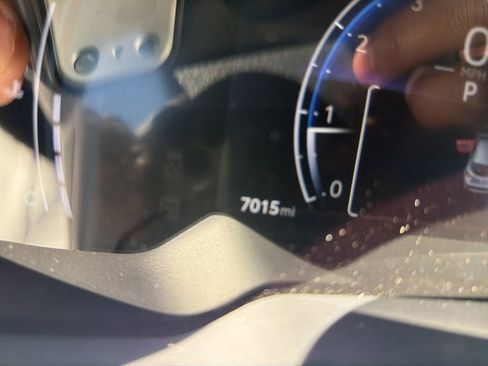 Used 2025 Toyota Corolla XSE FWD image 19