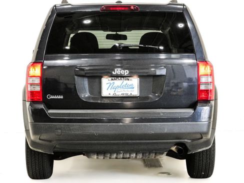 Used 2016 Jeep Patriot Sport w/ Power Value Group FWD image 7