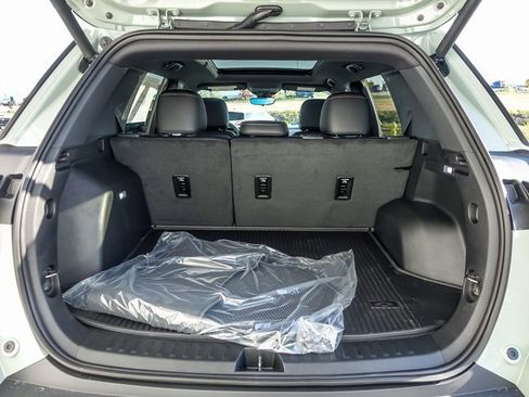 New 2026 Chevrolet Equinox ACTIV w/ Convenience Package III image 8