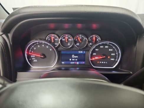 Used 2019 Chevrolet Silverado 1500 RST image 14