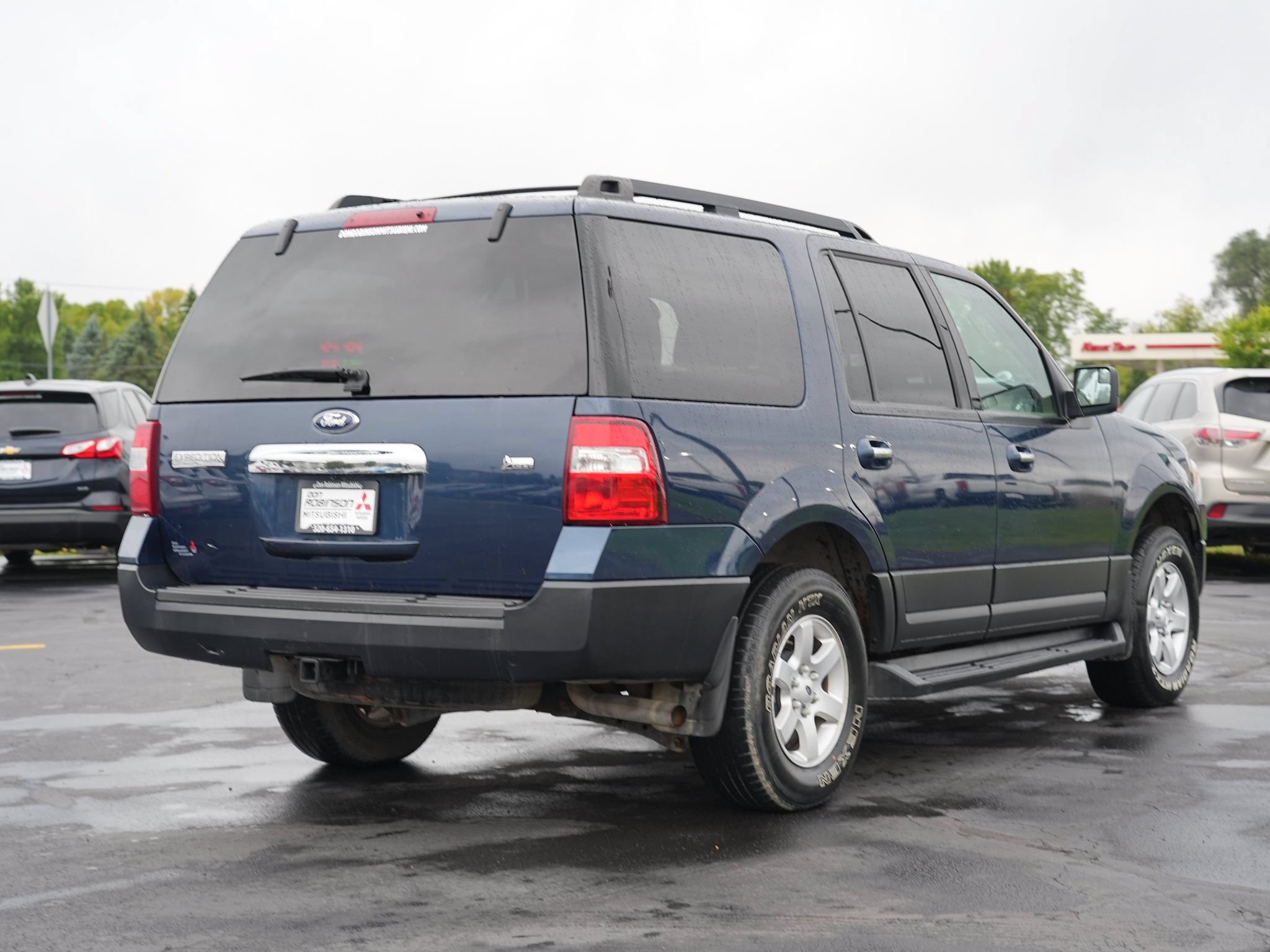 Used 2013 Ford Expedition XL AWD/4WD image 3