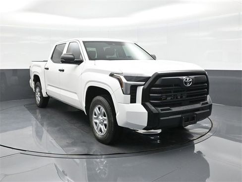 Used 2024 Toyota Tundra SR image 22