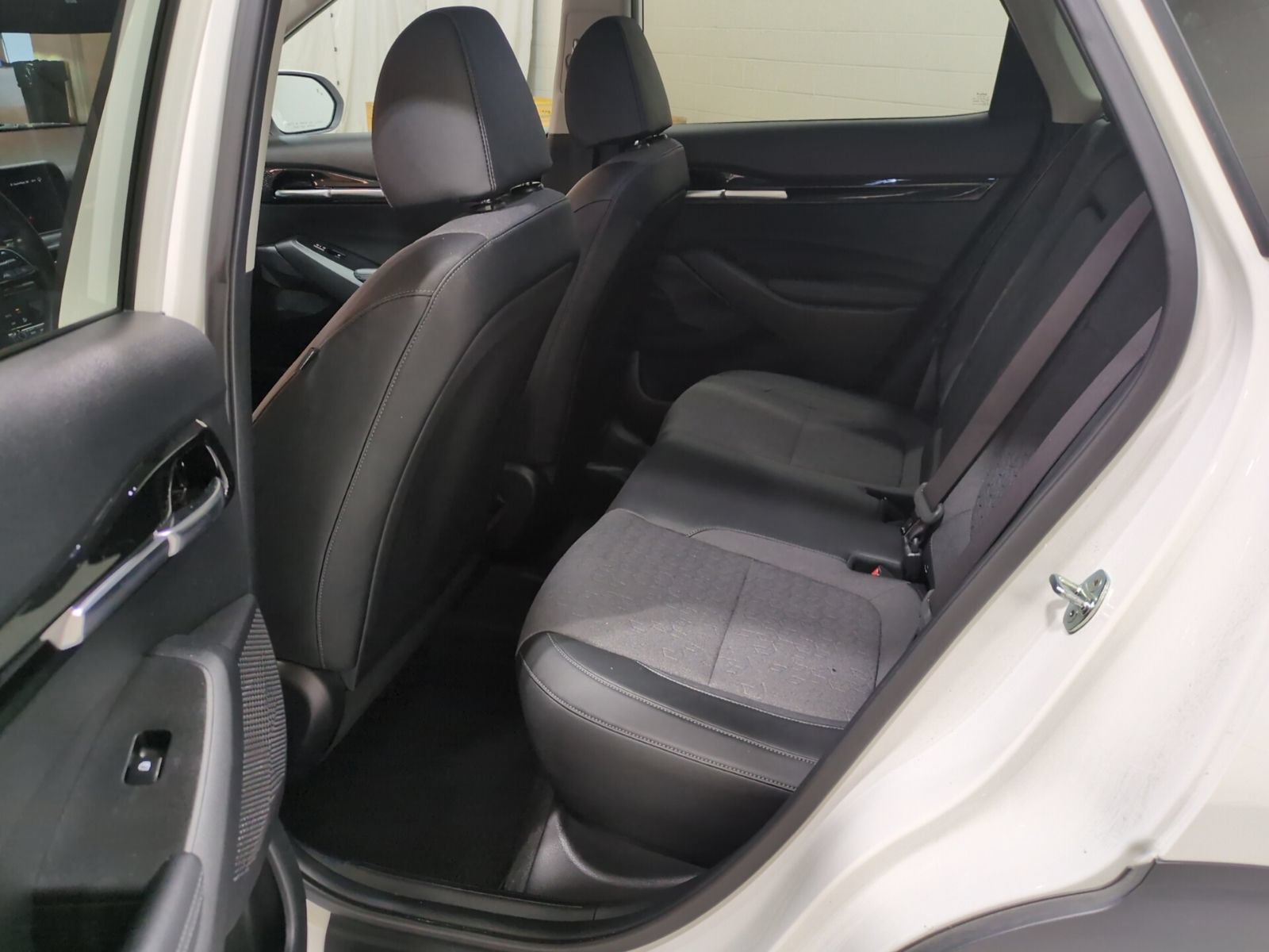 Certified 2024 Kia Seltos S FWD image 12