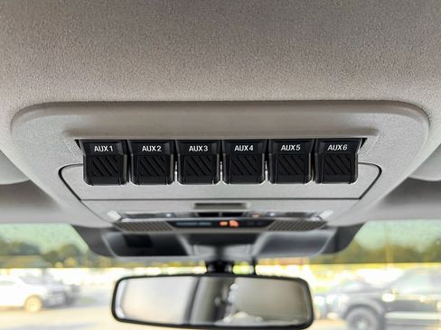 Used 2025 Ford F450 Platinum w/ Platinum Plus Package image 31