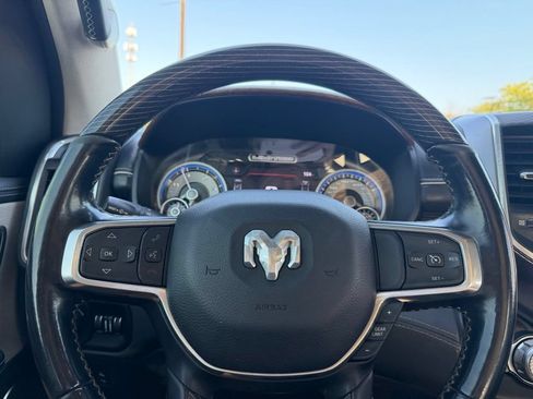 Used 2022 RAM 1500 Limited AWD/4WD image 12
