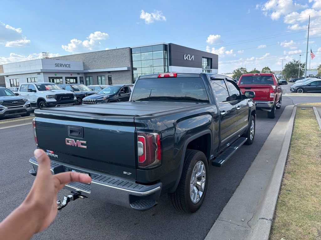 Used 2018 GMC Sierra 1500 SLT w/ SLT Premium Package AWD/4WD image 5