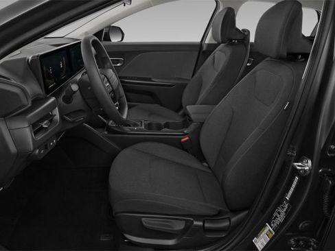 Used 2025 Kia K4 GT-Line w/ GT-Line Premium Package FWD image 10