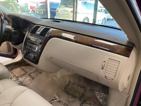 Used 2008 Cadillac DTS image 15