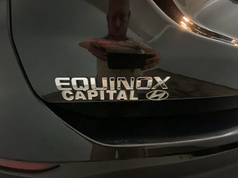 Used 2020 Chevrolet Equinox LS FWD image 26