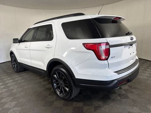 Certified 2019 Ford Explorer XLT w/ Equipment Group 202A AWD/4WD image 6
