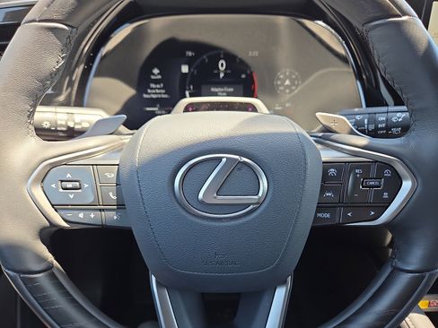 Used 2025 Lexus RX 350 Premium w/ Convenience Package AWD/4WD image 24