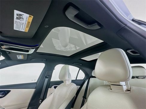 Certified 2025 Mercedes-Benz C 300 4MATIC Sedan image 22