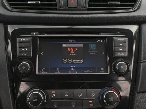 Used 2018 Nissan Rogue S w/ S Value Package FWD image 26