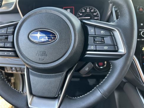 Certified 2025 Subaru Outback Limited image 22